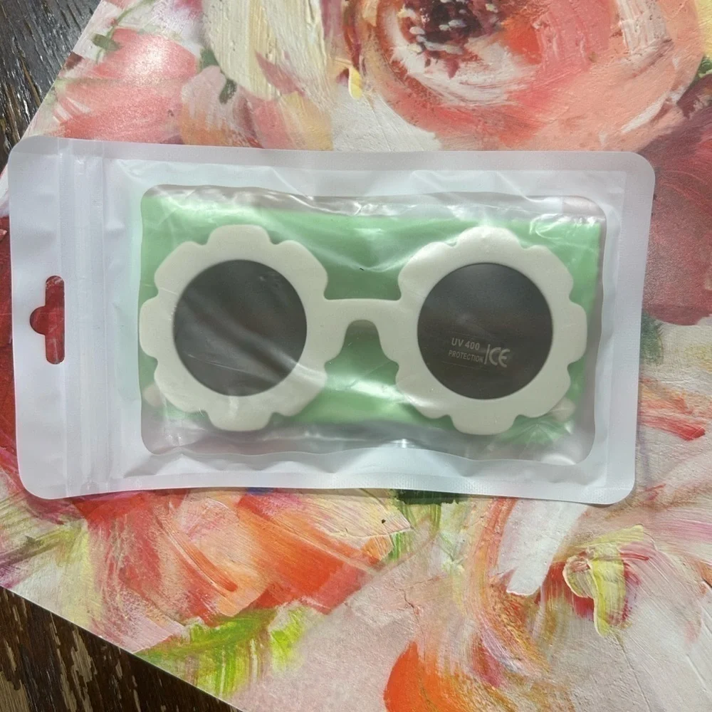 Sunglasses for Kids Round Flower Cute Glasses UV 400 Protection Children Girl
